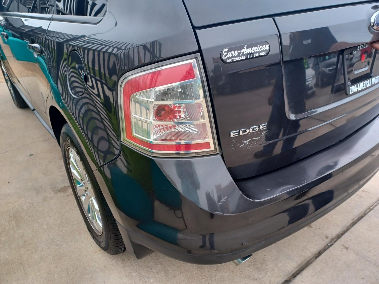 2007 GRAY /BLACK Ford Edge SEL FWD (2FMDK38C47B) with an 3.5L V6 DOHC 24V engine, 6-Speed Automatic Overdrive transmission, located at 2001 E. Lancaster, Ft. Worth, 76103, (817) 336-7000, 32.746181, -97.301018 - Photo#7